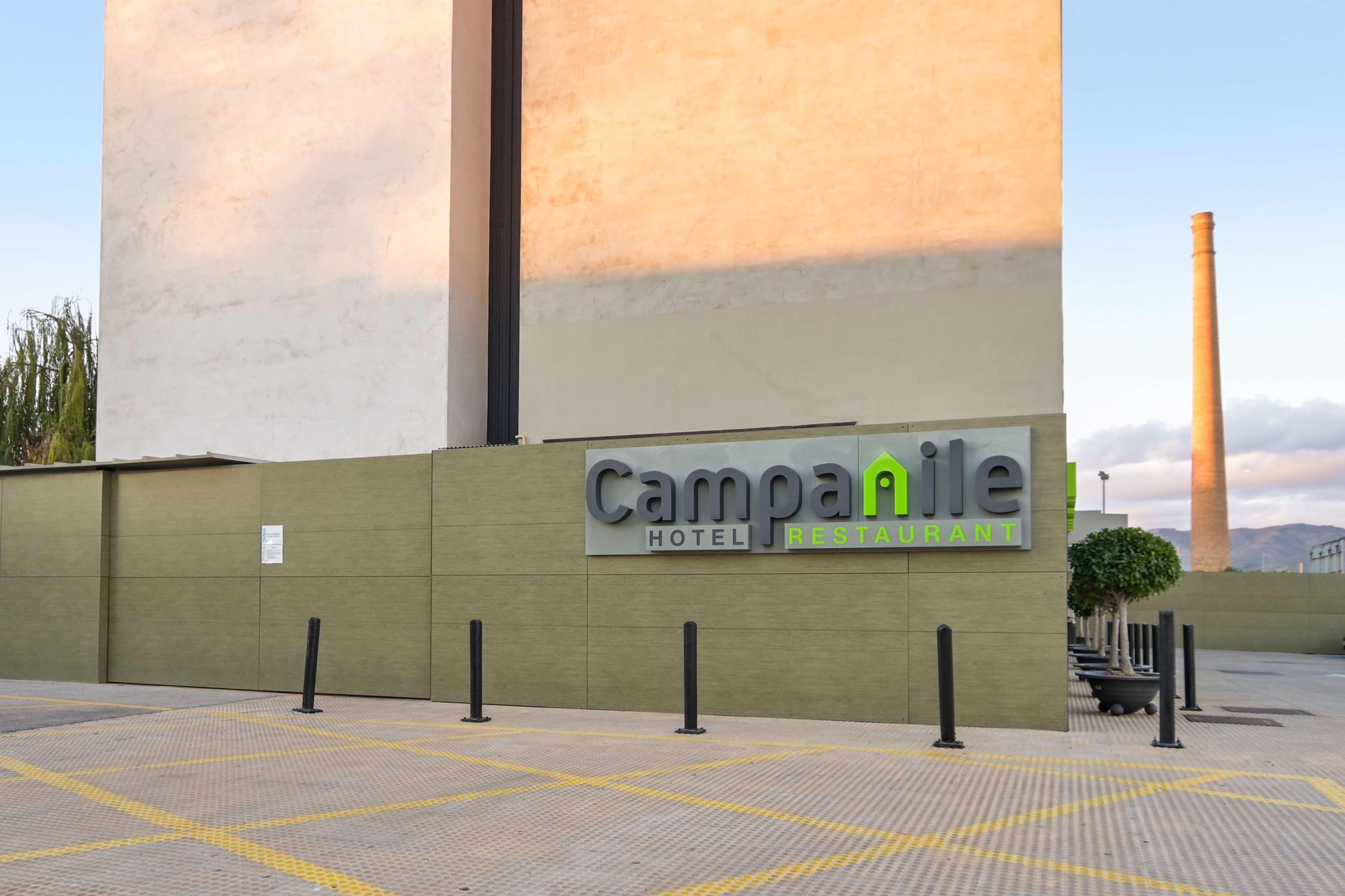 Campanile Malaga Airport Hotel Exterior photo