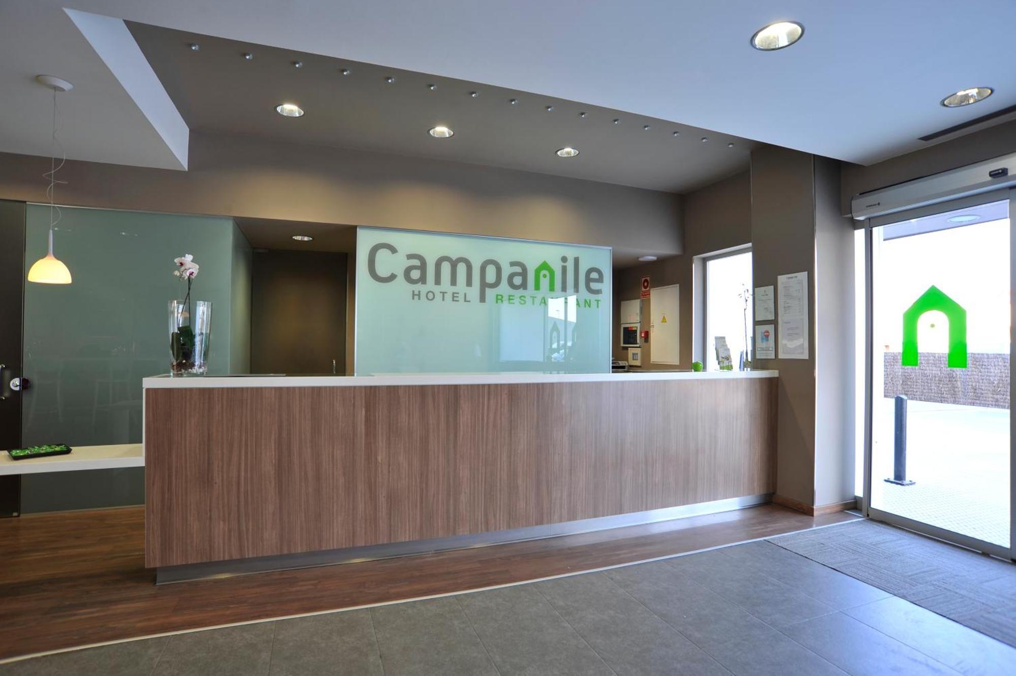 Campanile Malaga Airport Hotel Exterior photo